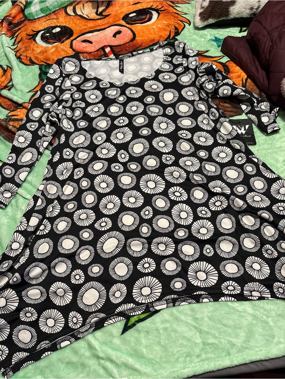 White Mark Black and White Long Sleeve Circle Print Swing Dress